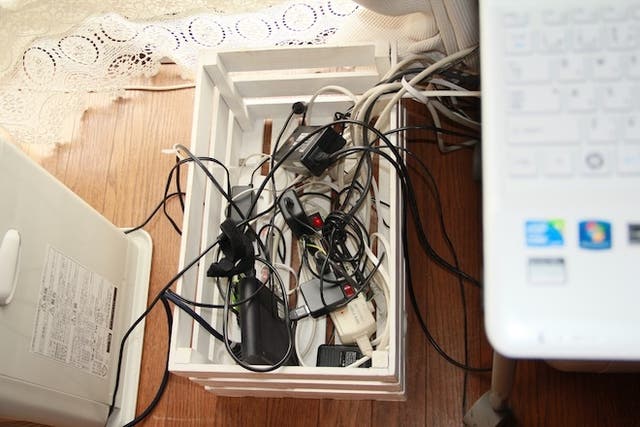 電気コードイメージ