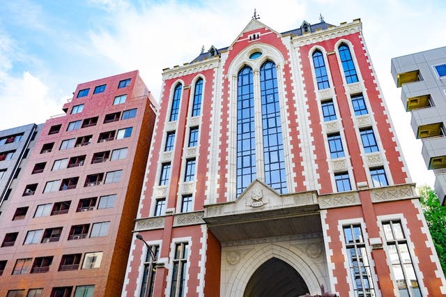 慶應義塾大学