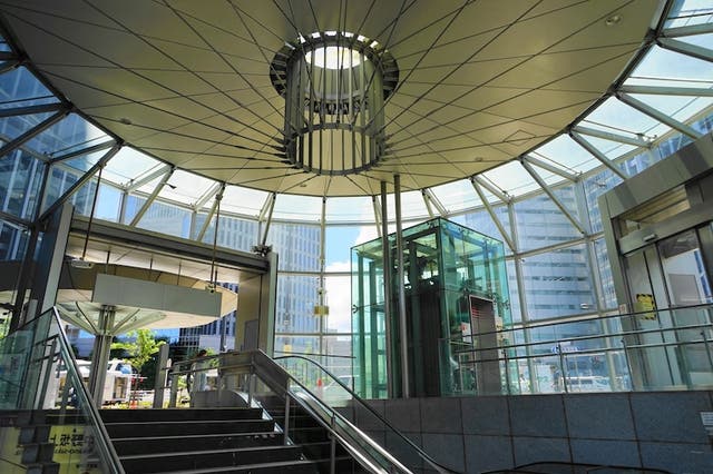 中野坂上駅構内